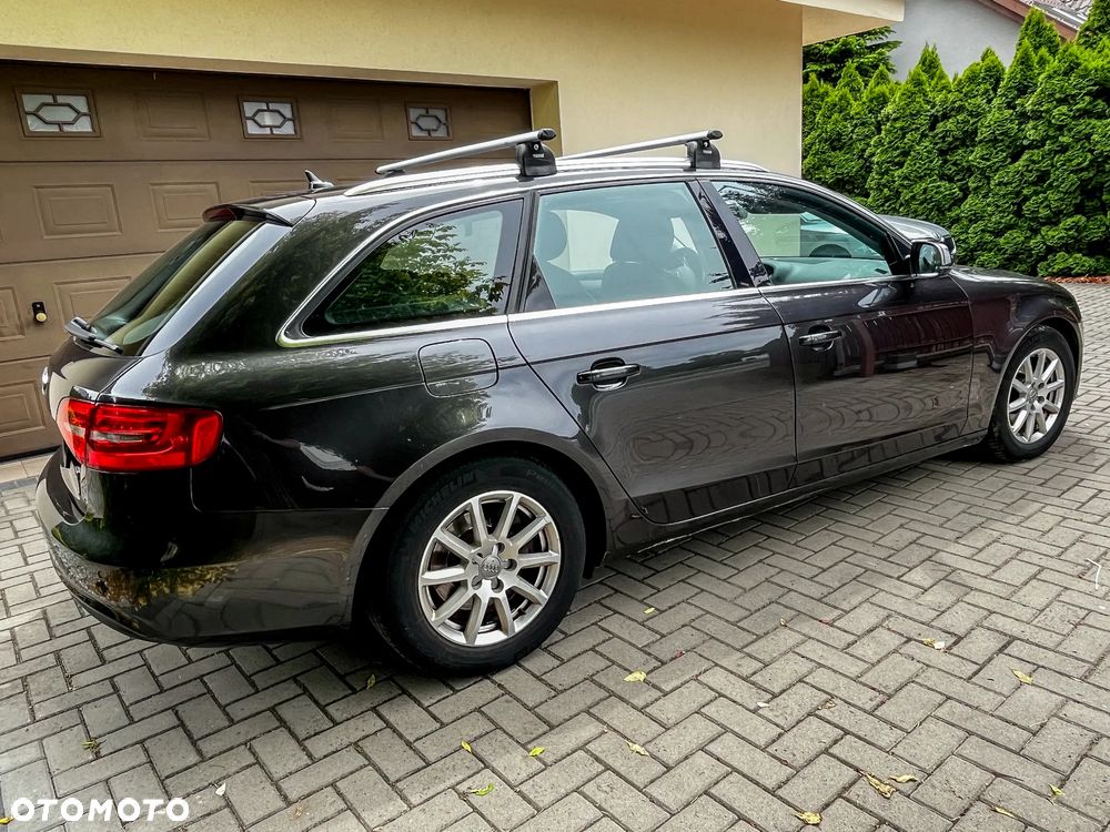 Audi A4 Avant - 10