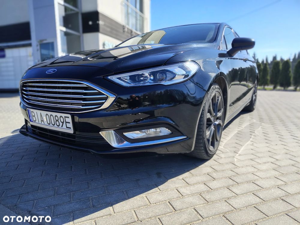 Ford Fusion - 18