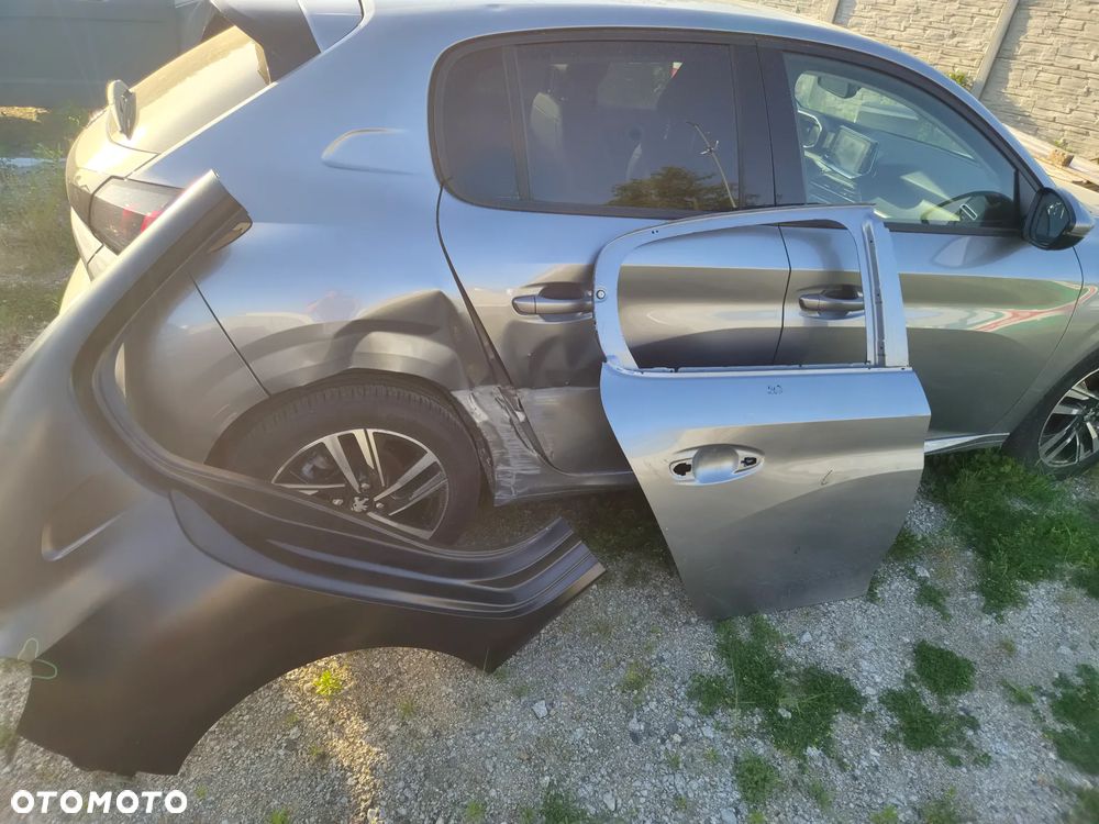 Peugeot 208 PureTech 110 Stop & Start EAT6 Allure - 28