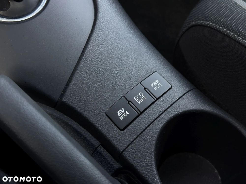 Toyota Auris - 31
