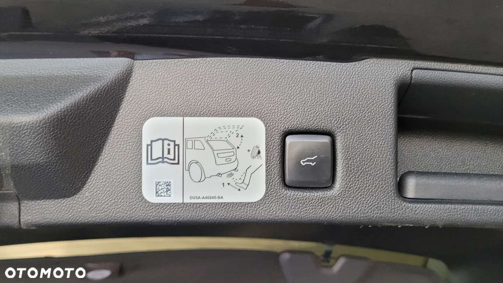 Ford Kuga - 31
