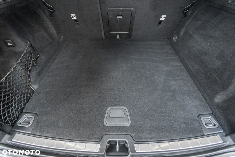 Volvo XC 60 B4 D AWD Geartronic Momentum - 36