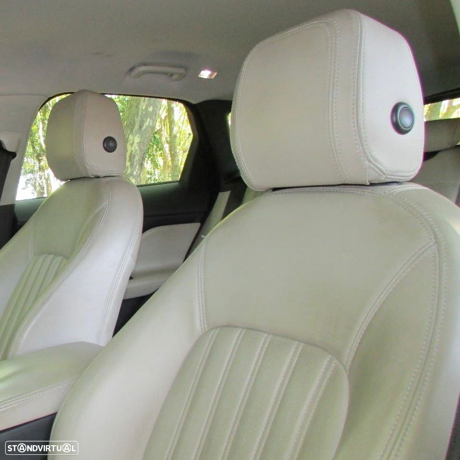 Jaguar F-Pace 2.0 i4D Pure - 8