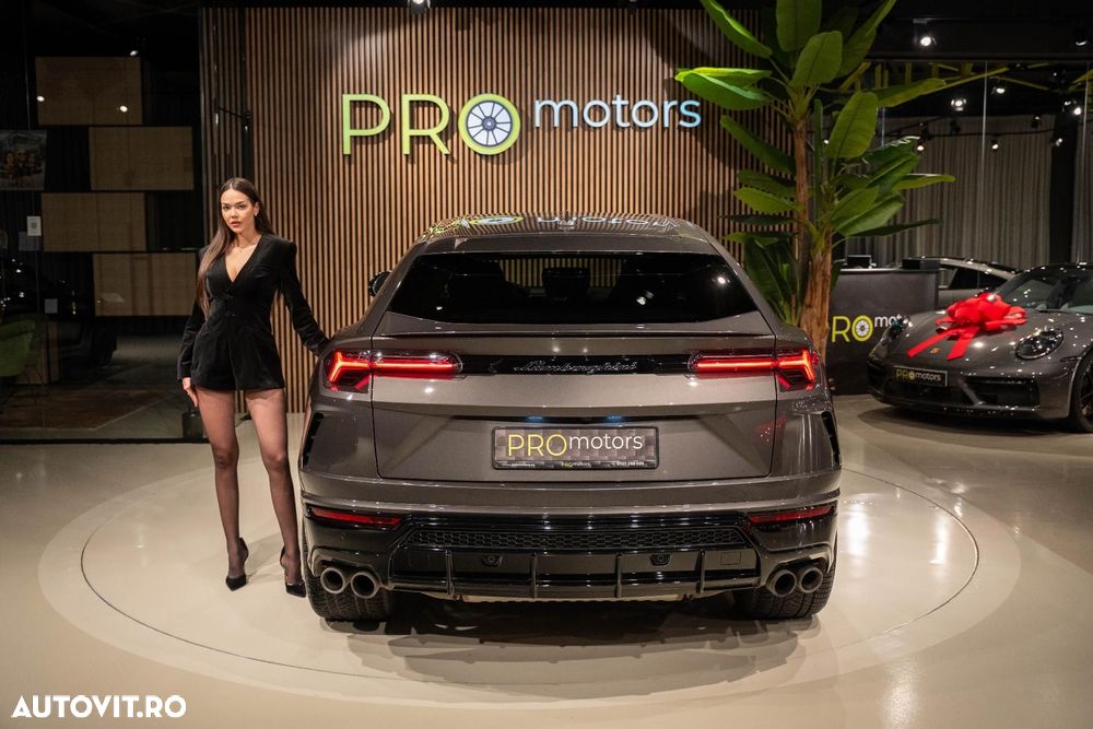 Lamborghini URUS - 7
