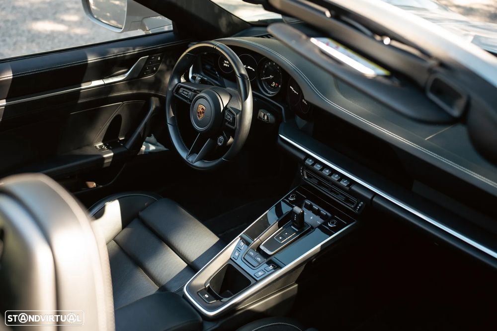 Porsche 911 (992) - 55