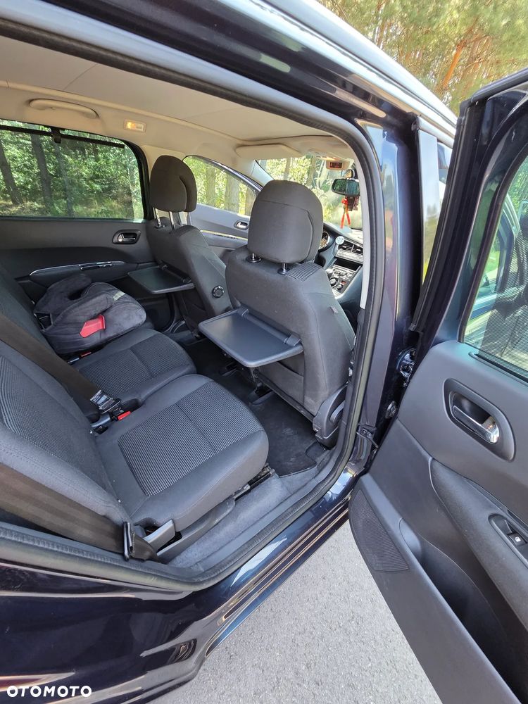 Peugeot 5008 2.0 HDi Allure 7os - 15