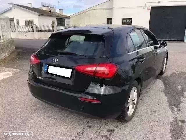 Mercedes-Benz A 180 d Style Plus Aut. - 10