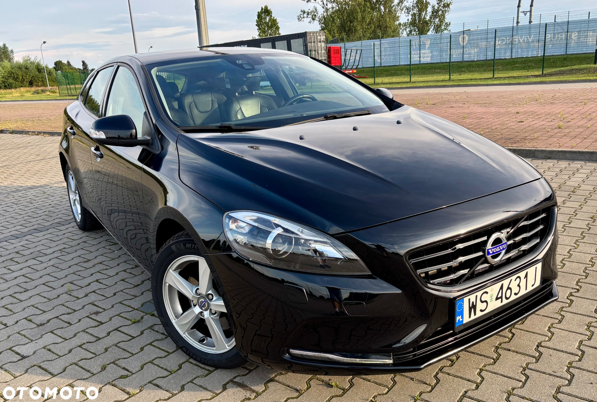 Volvo V40 T3 - 4