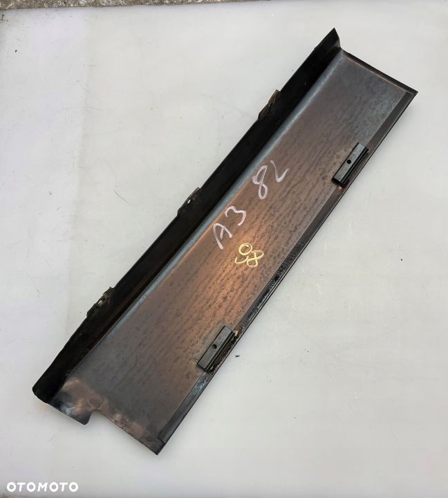 OSŁONA SŁUPKA PRAWA AUDI A3 8L 3D 8L3853290 - 4