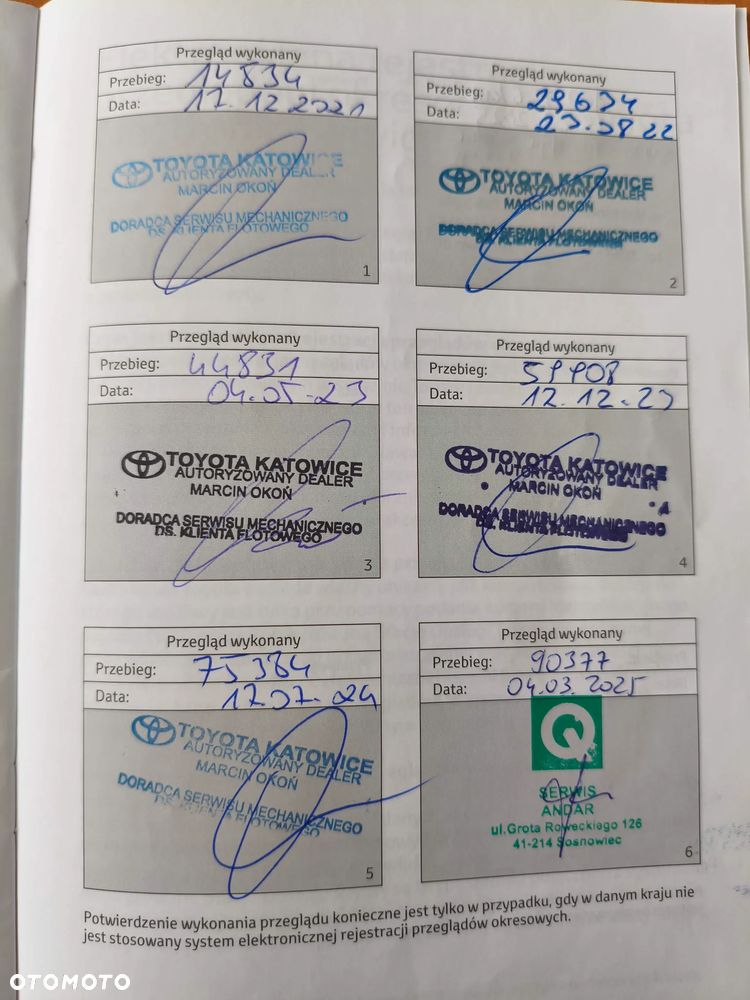 Toyota Camry 2.5 Hybrid Comfort CVT - 31