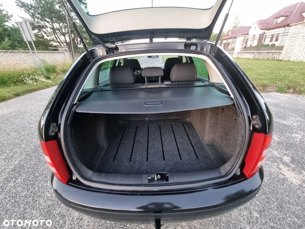 Skoda Fabia 1.4 16V Elegance - 15
