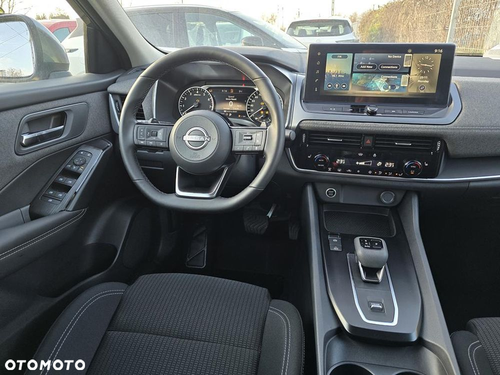 Nissan Qashqai 1.3 DIG-T mHEV N-Connecta Xtronic - 10