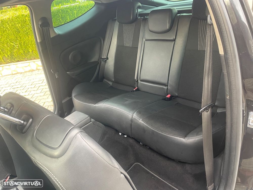 Renault Mégane Coupe - 21