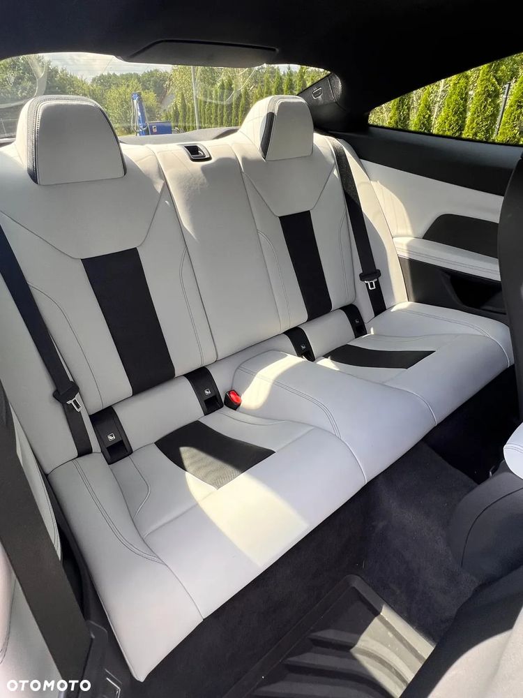 BMW M4 Competition M xDrive sport - 13