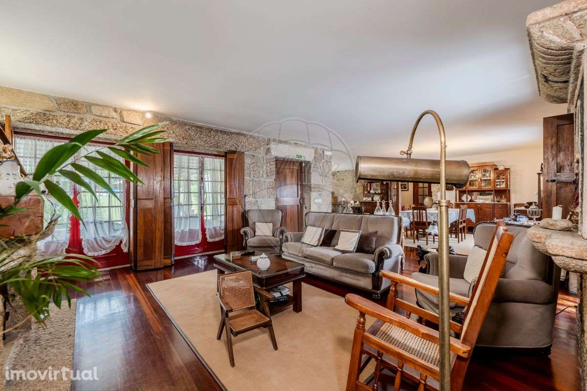 Moradia T9 para venda - Grande imagem: 3/41