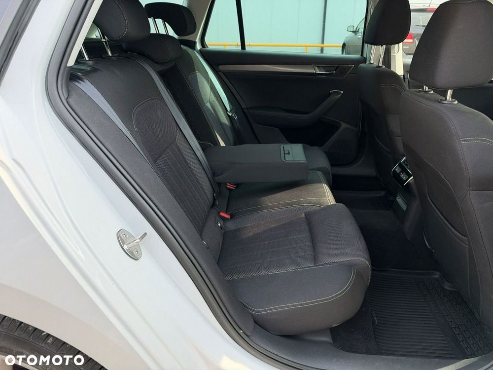 Skoda Superb 2.0 TDI 4x4 DSG Style - 19