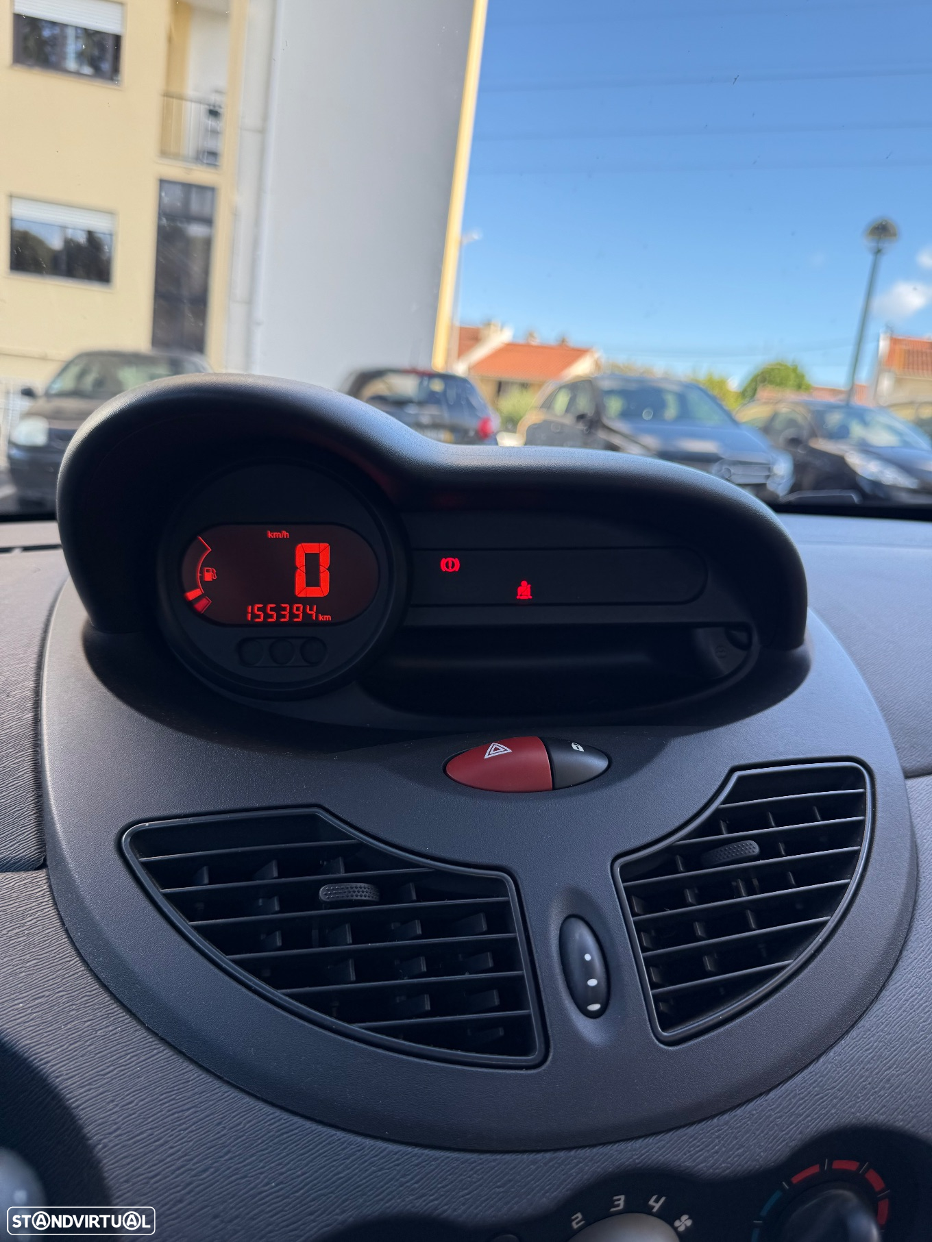Renault Twingo 1.2 Authentique - 5