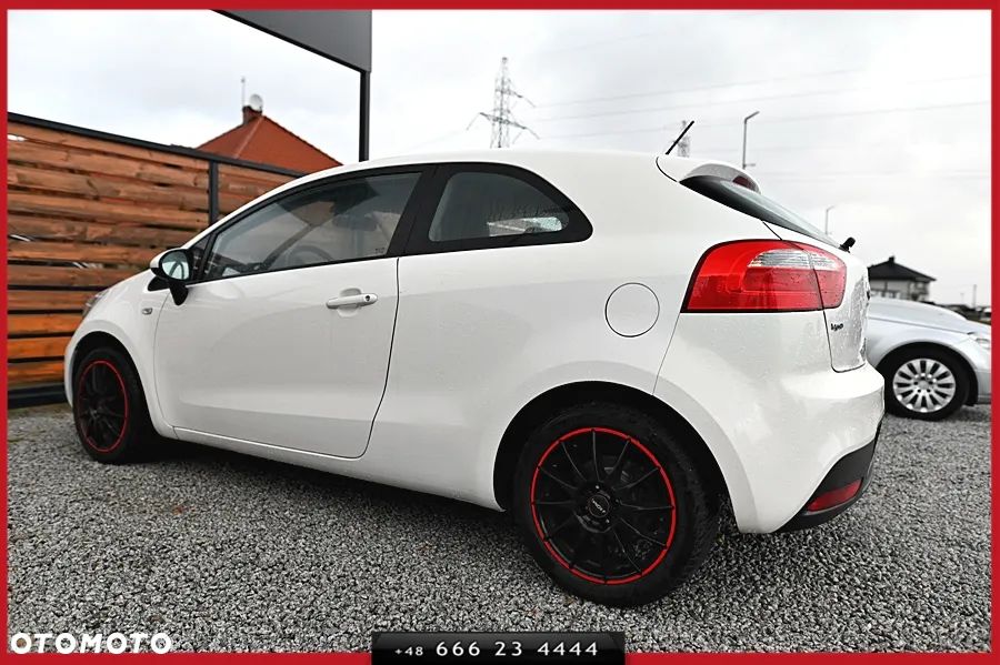 Kia Rio 1.2 M - 9