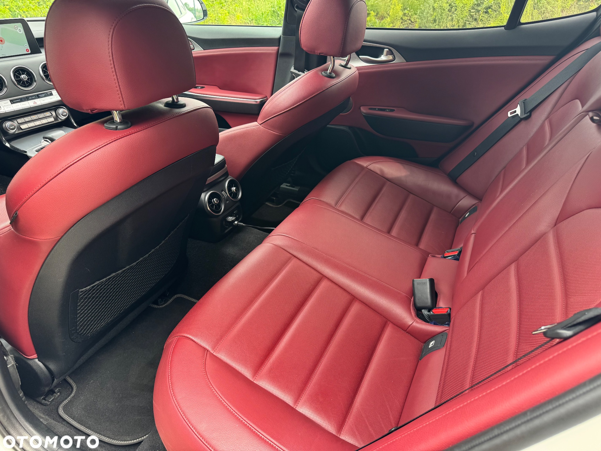 Kia Stinger 2.0 T-GDI GT Line - 27