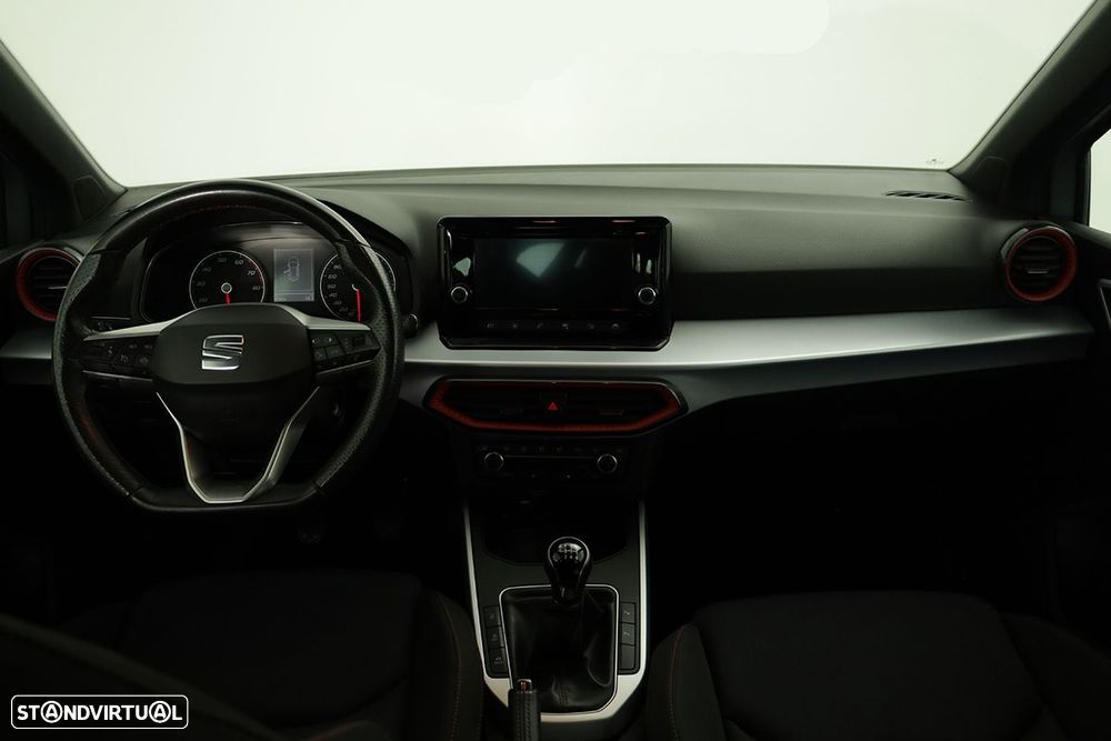 SEAT Arona 1.0 TSI FR - 8