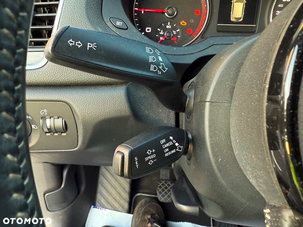 Audi Q3 2.0 TDI Quattro - 37