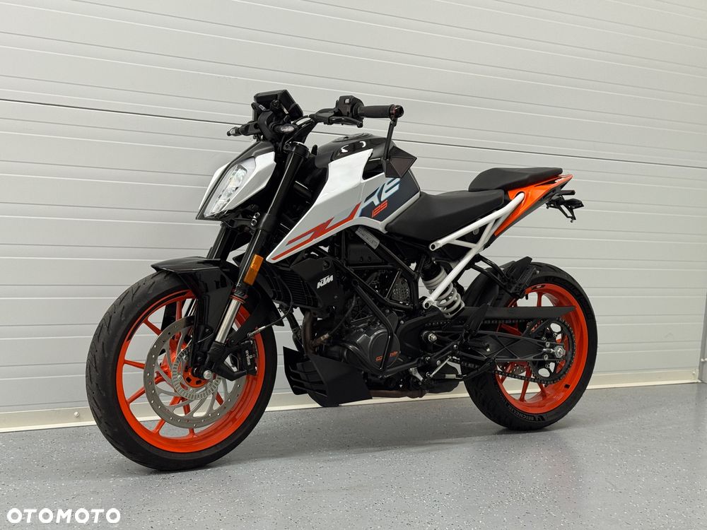 KTM Duke - 11