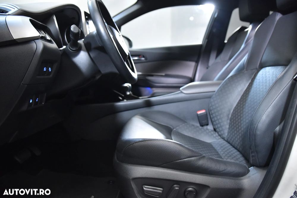 Toyota C-HR - 22