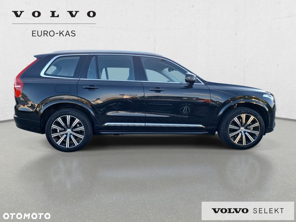 Volvo XC 90 - 9