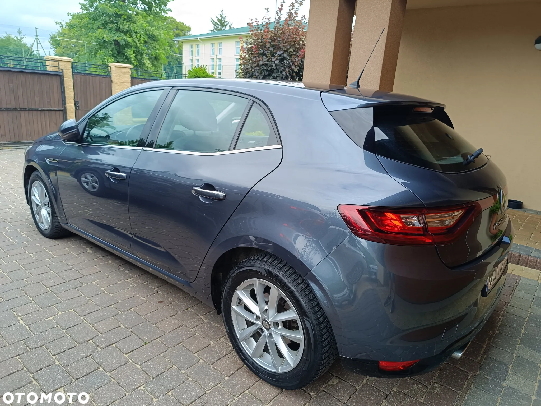 Renault Megane 1.5 Blue dCi Intens - 7