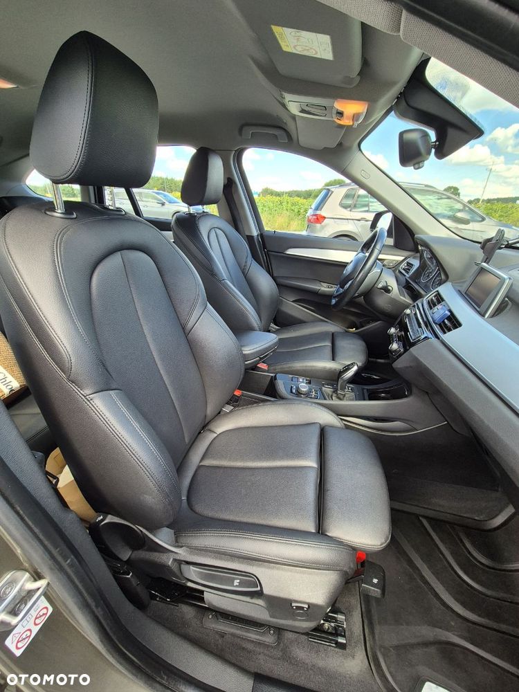 BMW X1 sDrive18i - 9