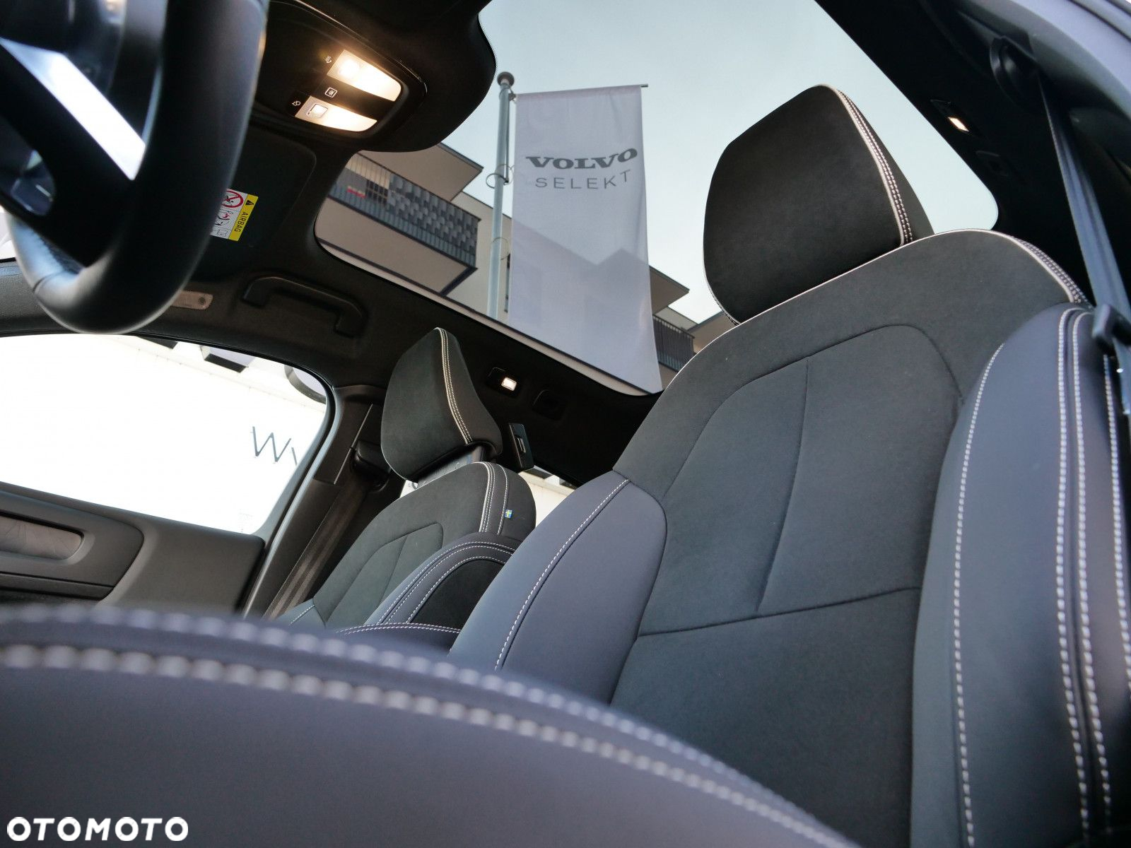 Volvo C40 - 12