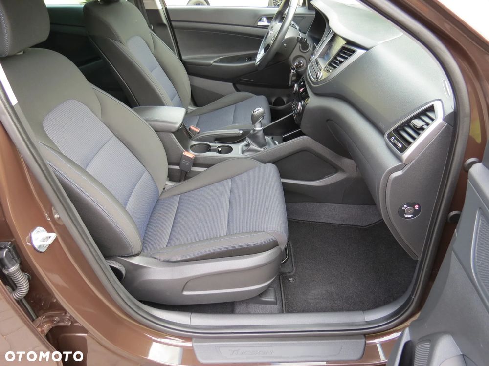 Hyundai Tucson 1.6 GDi Comfort 2WD - 33