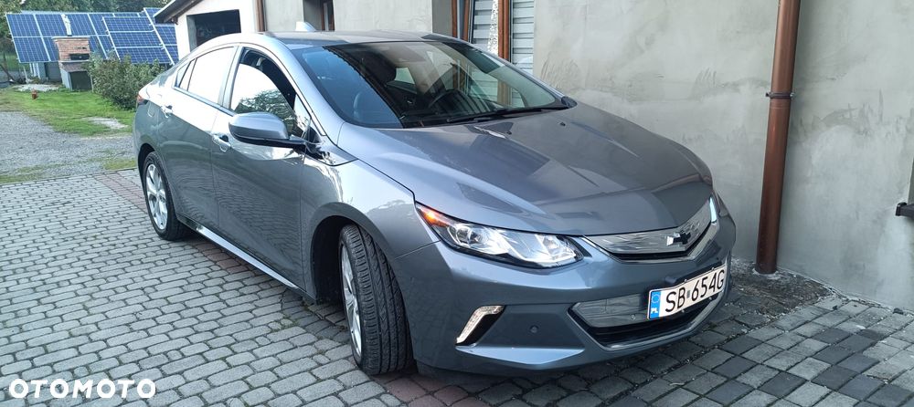 Chevrolet Volt - 32