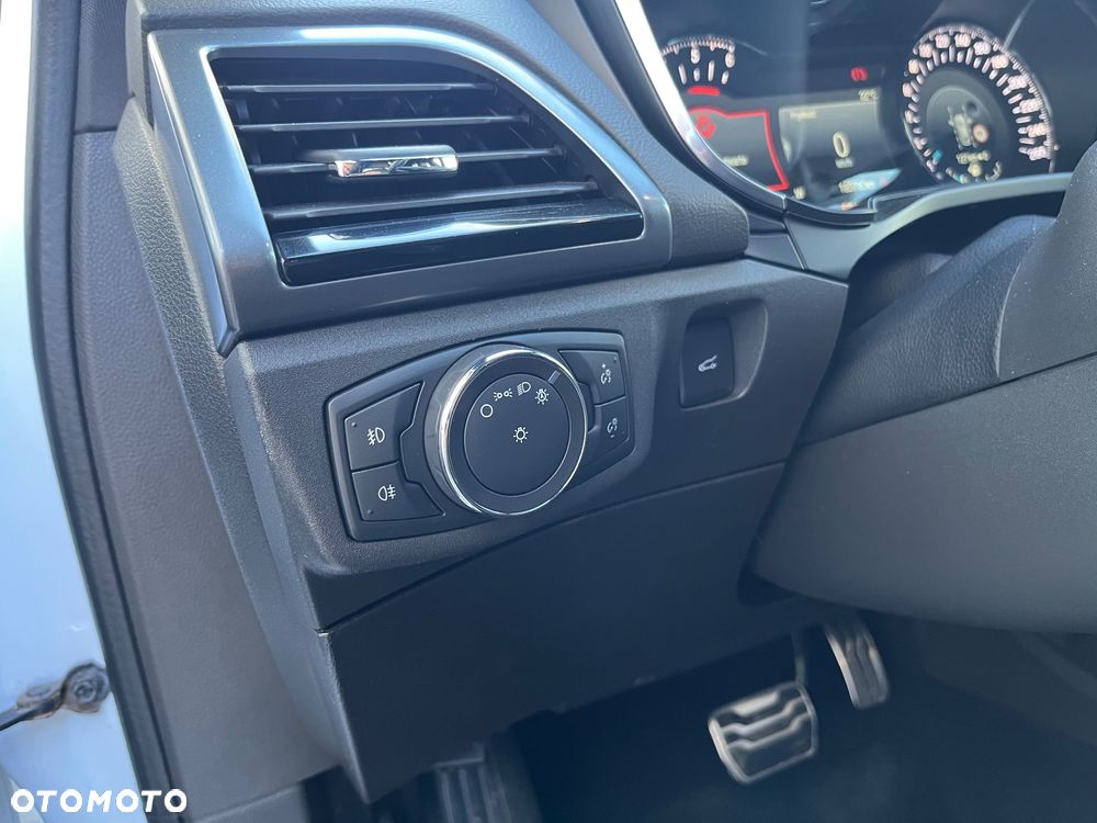 Ford Mondeo 2.0 TDCi Bi-Turbo ST-Line PowerShift - 26