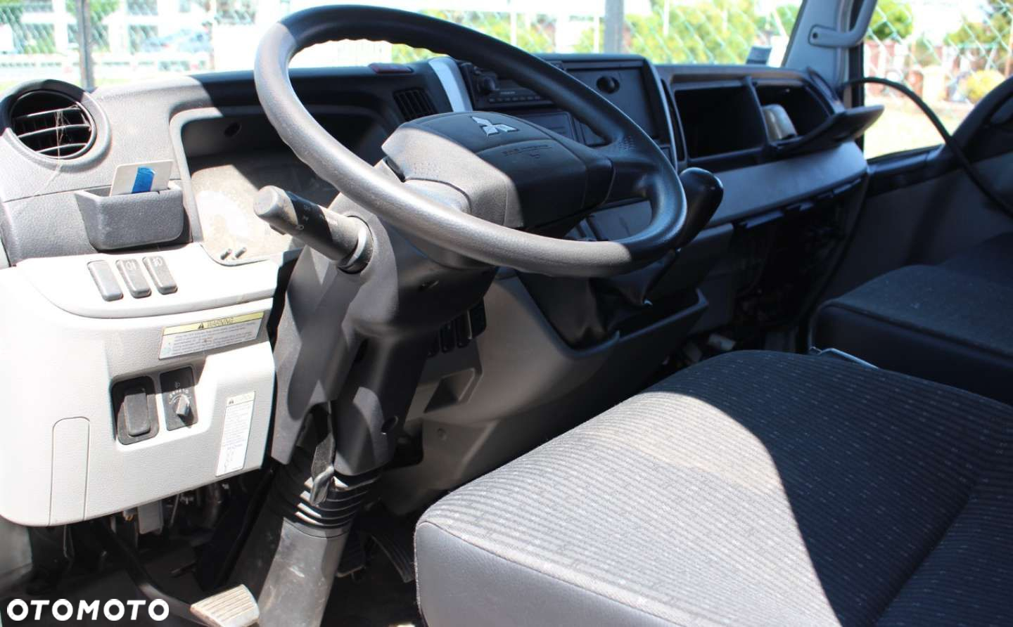 Mitsubishi Fuso Canter - 7