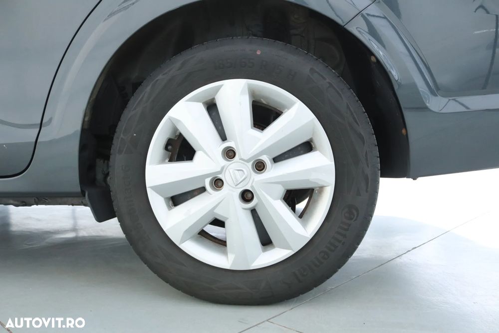Dacia Logan TCe 90 MT6 Comfort - 8