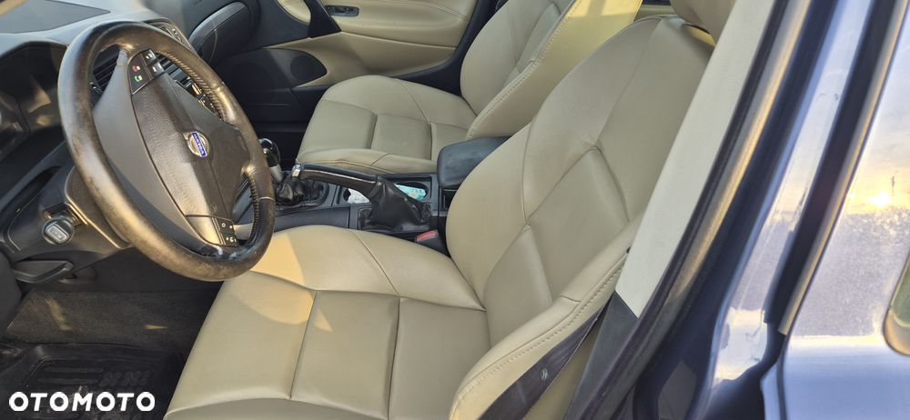 Volvo S60 2.4 D5 - 8