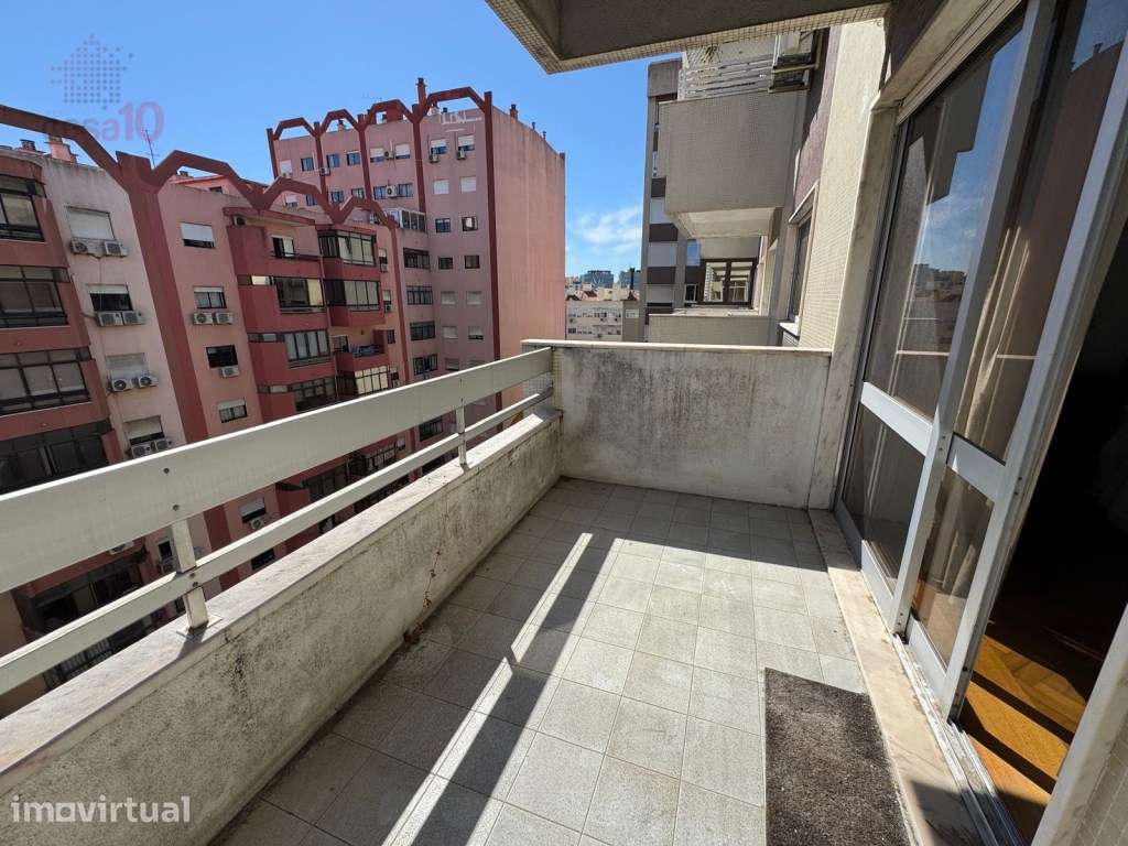Excelente apartamento T3 para arrendamento no Lumiar, Lisboa