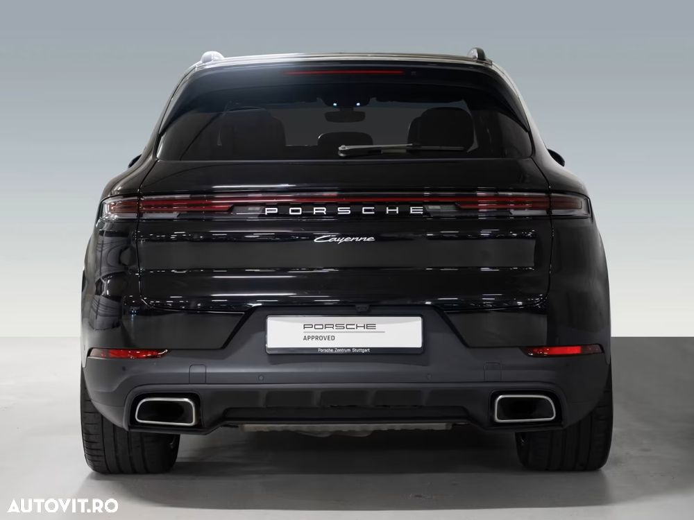 Porsche Cayenne Coupe E-Hybrid - 12