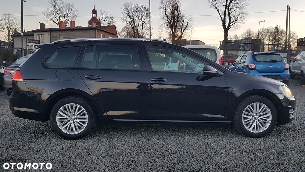 Volkswagen Golf Variant 2.0 TDI BlueMotion Technology Lounge - 6