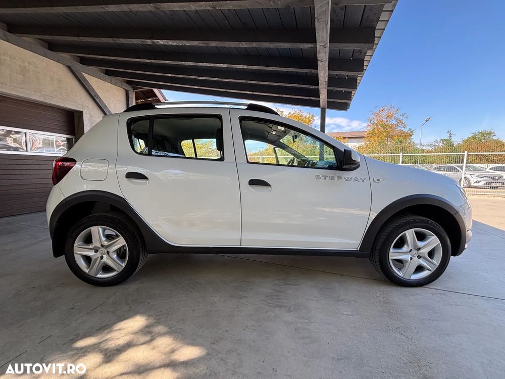 Dacia Sandero Stepway - 10