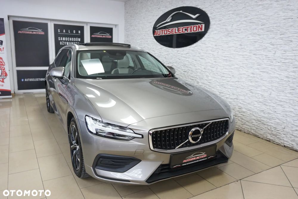 Volvo V60 D3 AWD Geartronic Momentum - 1