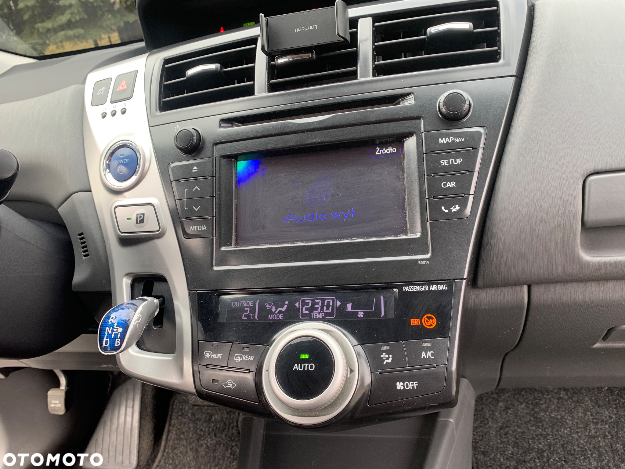 Toyota Prius+ (Hybrid) - 22