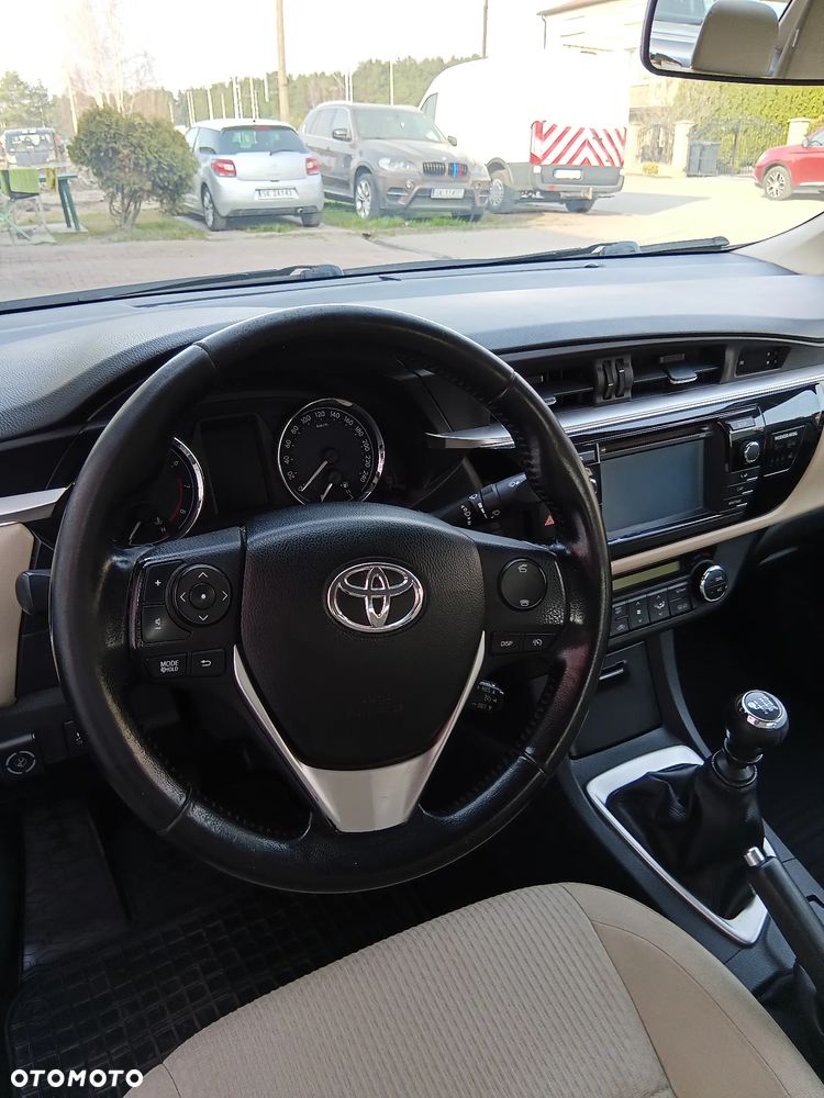 Toyota Corolla 1.6 Prestige EU6 - 9