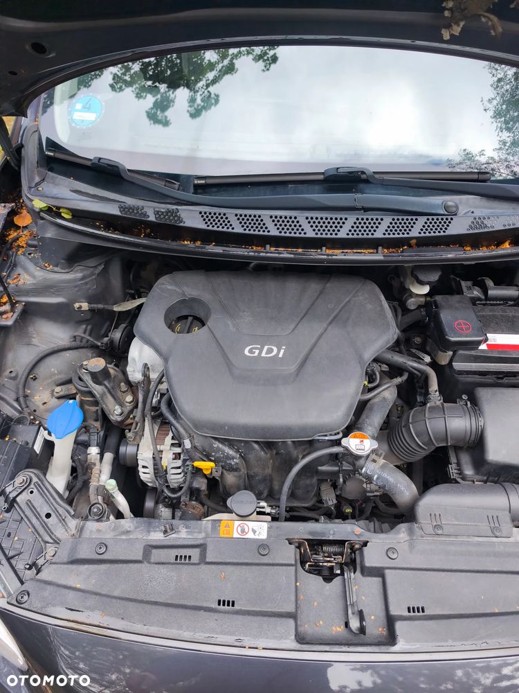 Kia Ceed 1.6 GDI DCT Spirit - 13