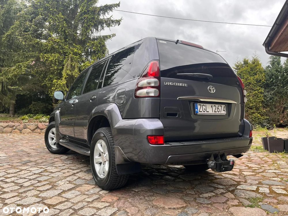 Toyota Land Cruiser 3.0 D-4D Automatik Executive - 2