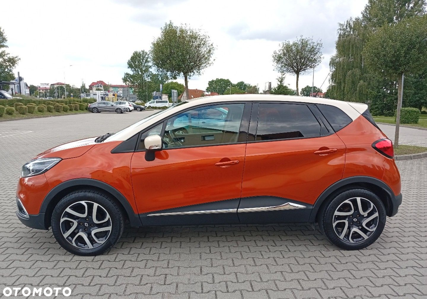 Renault Captur - 12