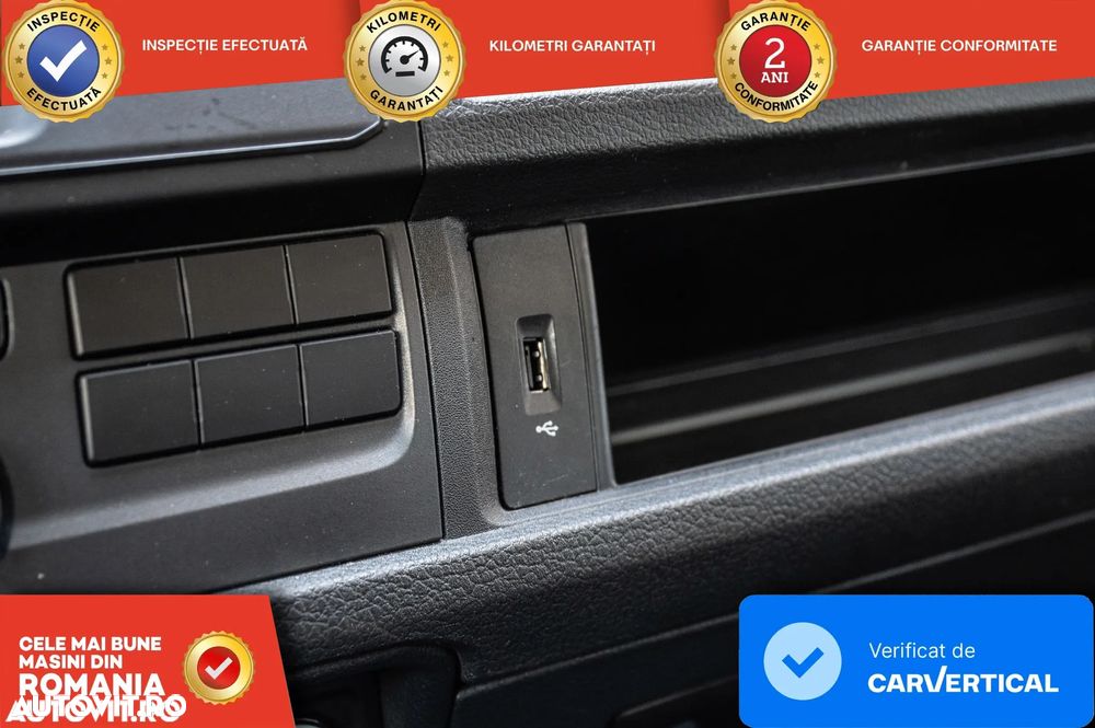 Volkswagen Caravelle LR Trendline DSG 4M - 24
