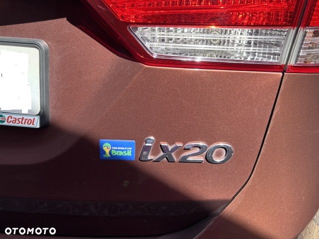 Hyundai ix20 1.6 Premium - 10