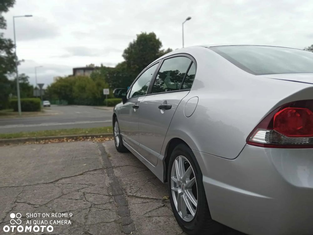 Honda Civic 1.8 Comfort - 7
